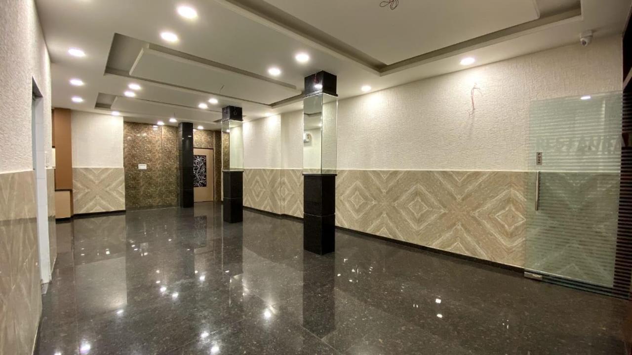 Hotel Marvel 코타 외부 사진